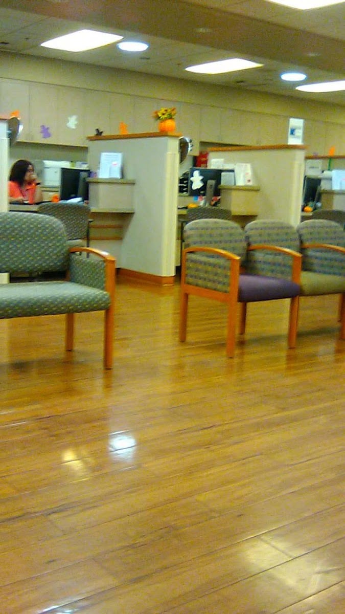 Southwest Medical Montecito Healthcare Center - Adult Medicine, photo 4