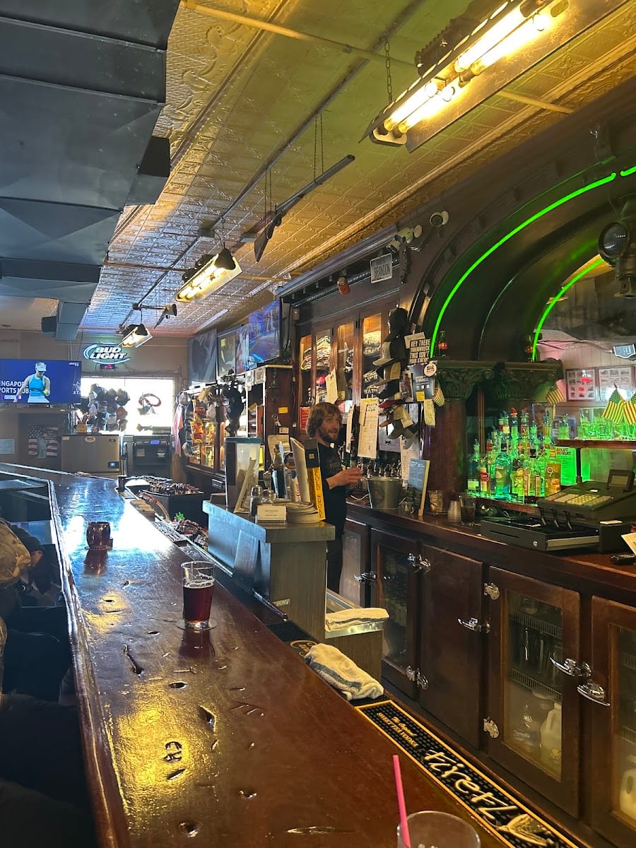Hap's Bar, photo 4