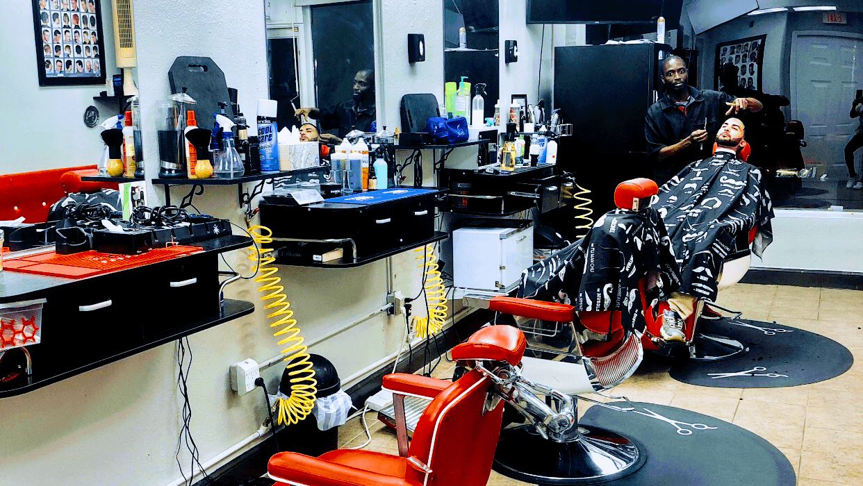 Dillian's Barbershop, photo 2