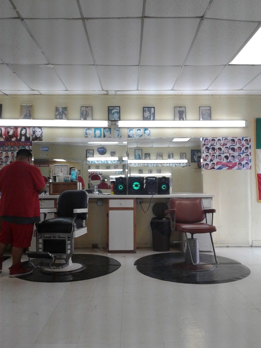 Peluqeria Huetamo Barber Shop #2