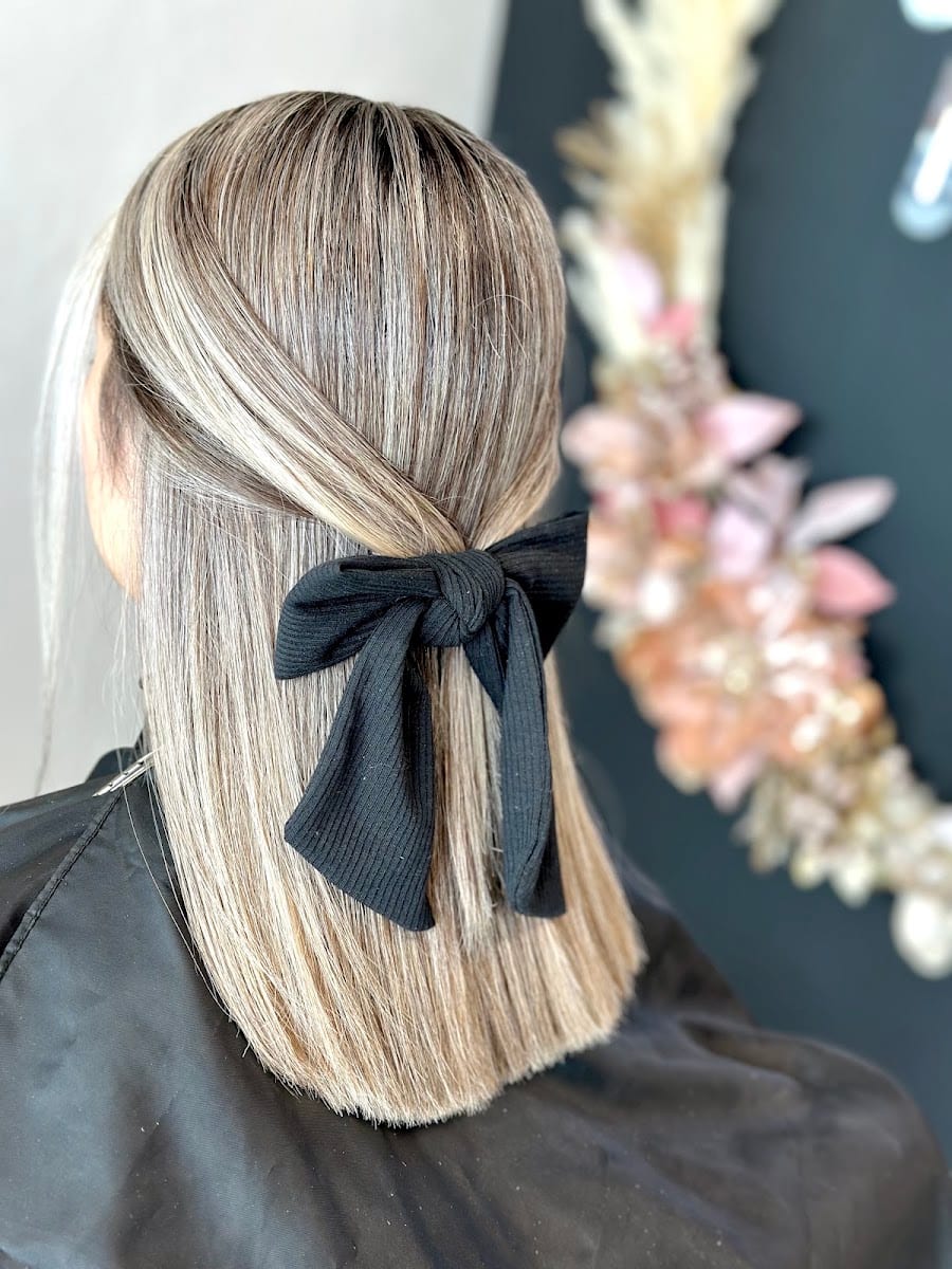 BEAUTY BAR by Karla Armenta, photo 3
