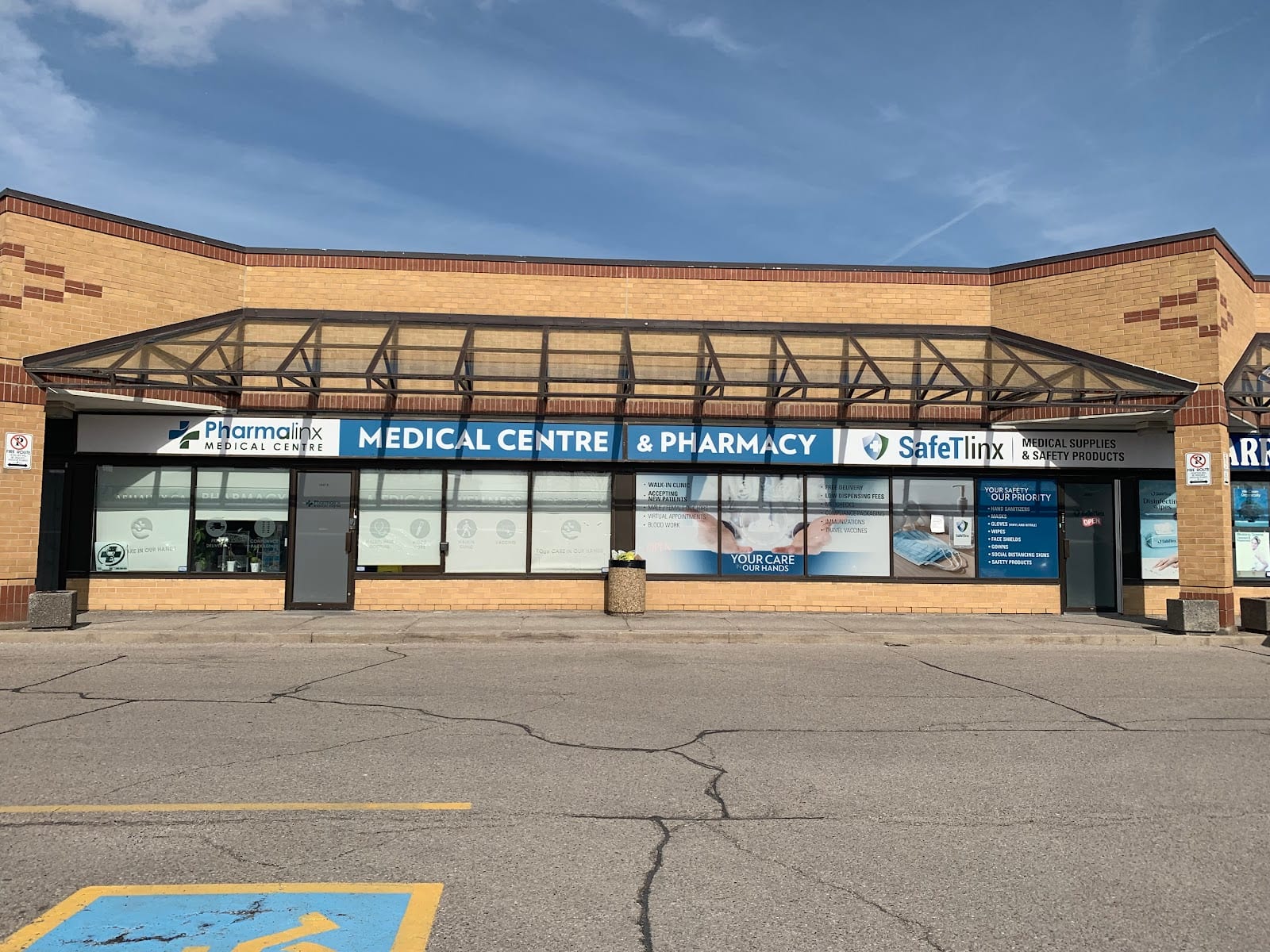 Pharmalinx Medical Centre and Guardian Pharmacy - Richmond Hill (Formerly Hayyan Healthcare), photo 2