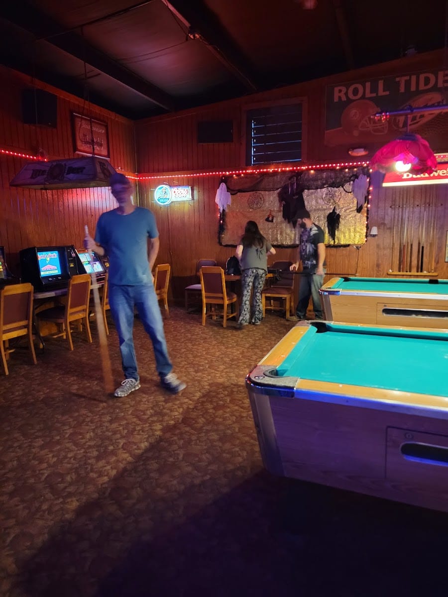 Mary's Lounge
