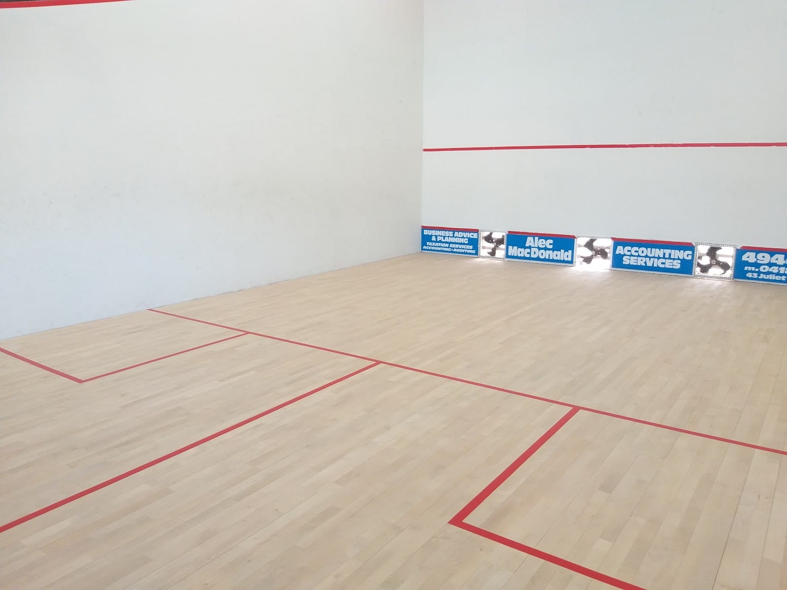 Squash Courts 52