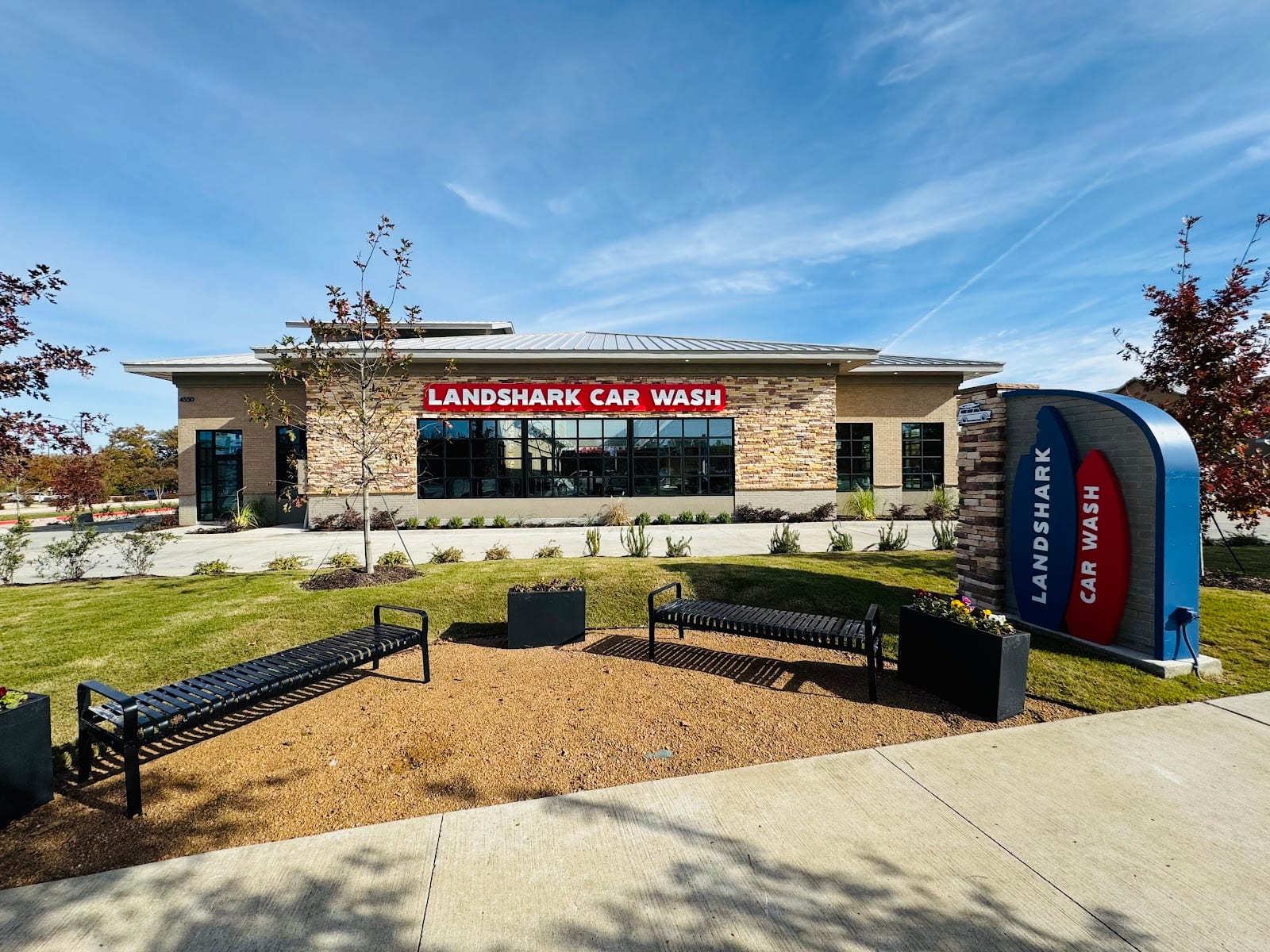 Landshark Car Wash, photo 2