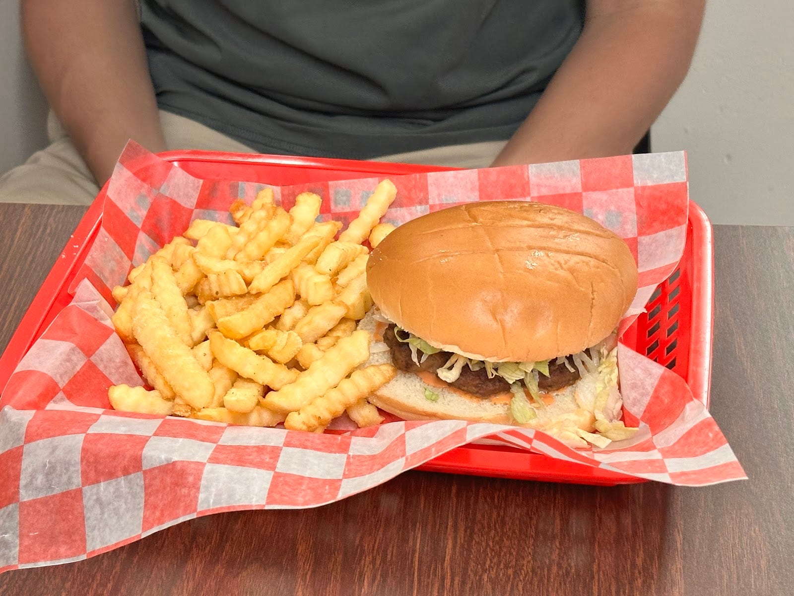 D J's Diner
