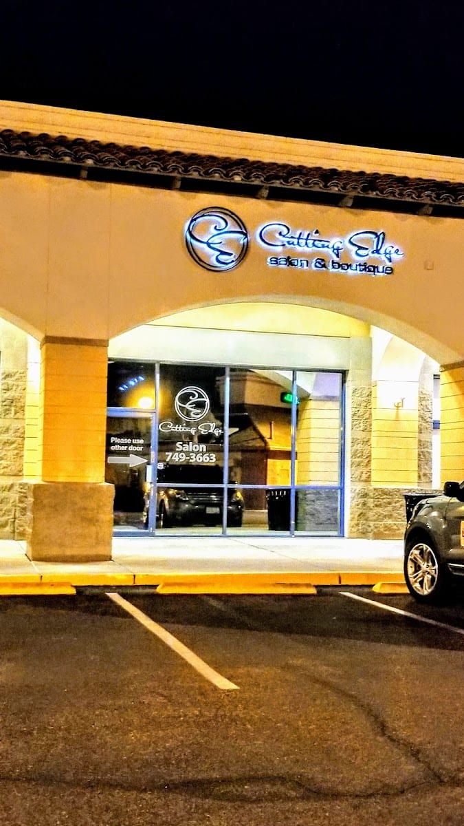 Cutting Edge Salon & Boutique, photo 2
