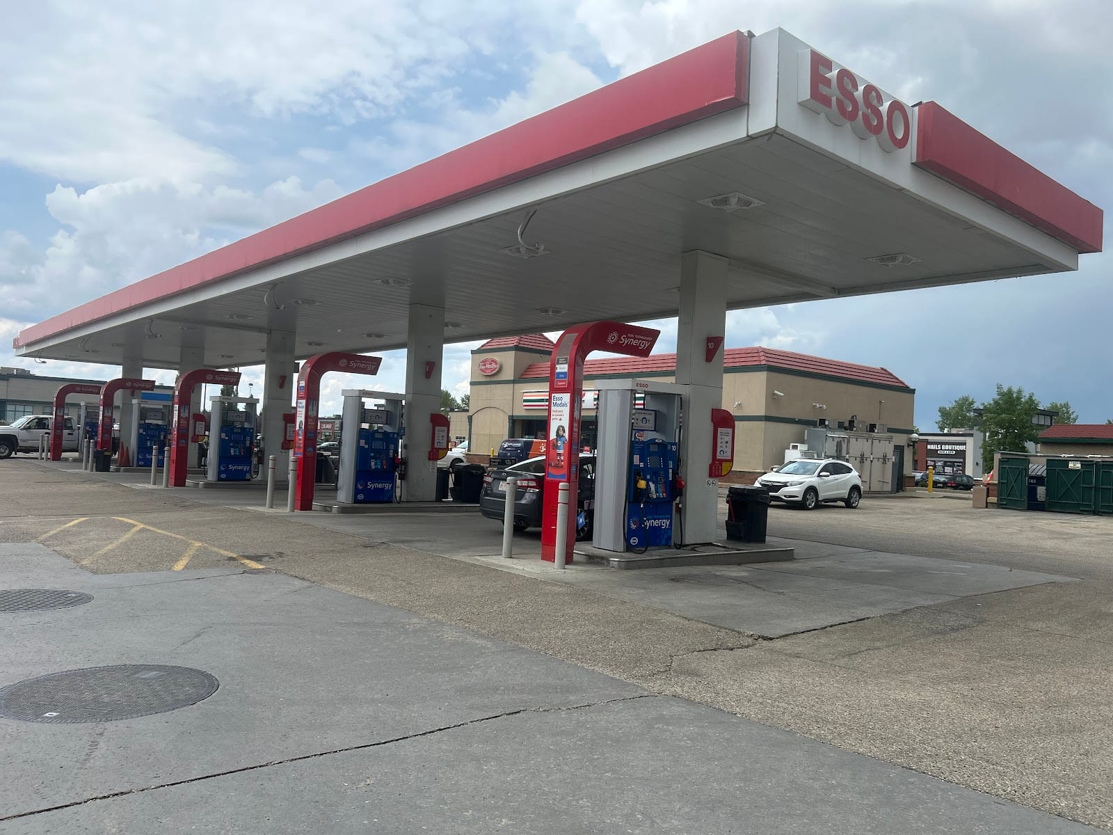 Lakeland Ridge Esso