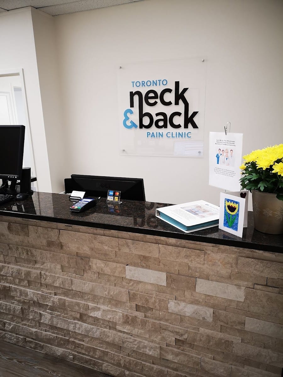 Toronto Neck and Back Pain Clinic | Toronto Chiropractor, photo 3