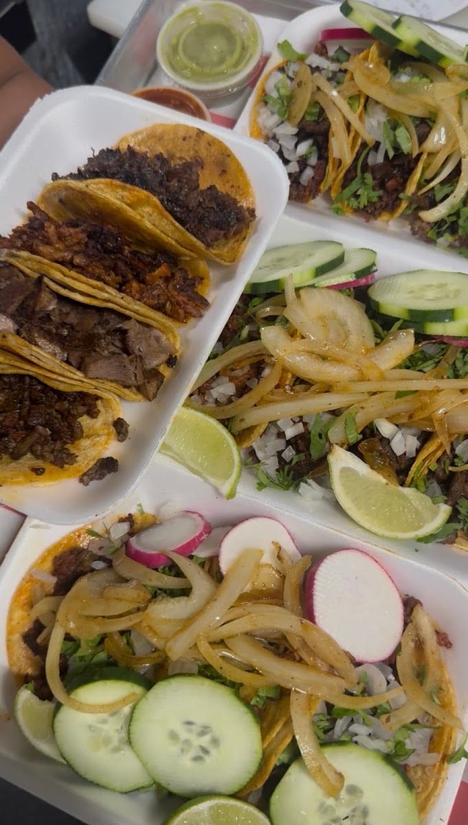 Los Taquitos Mexican Food