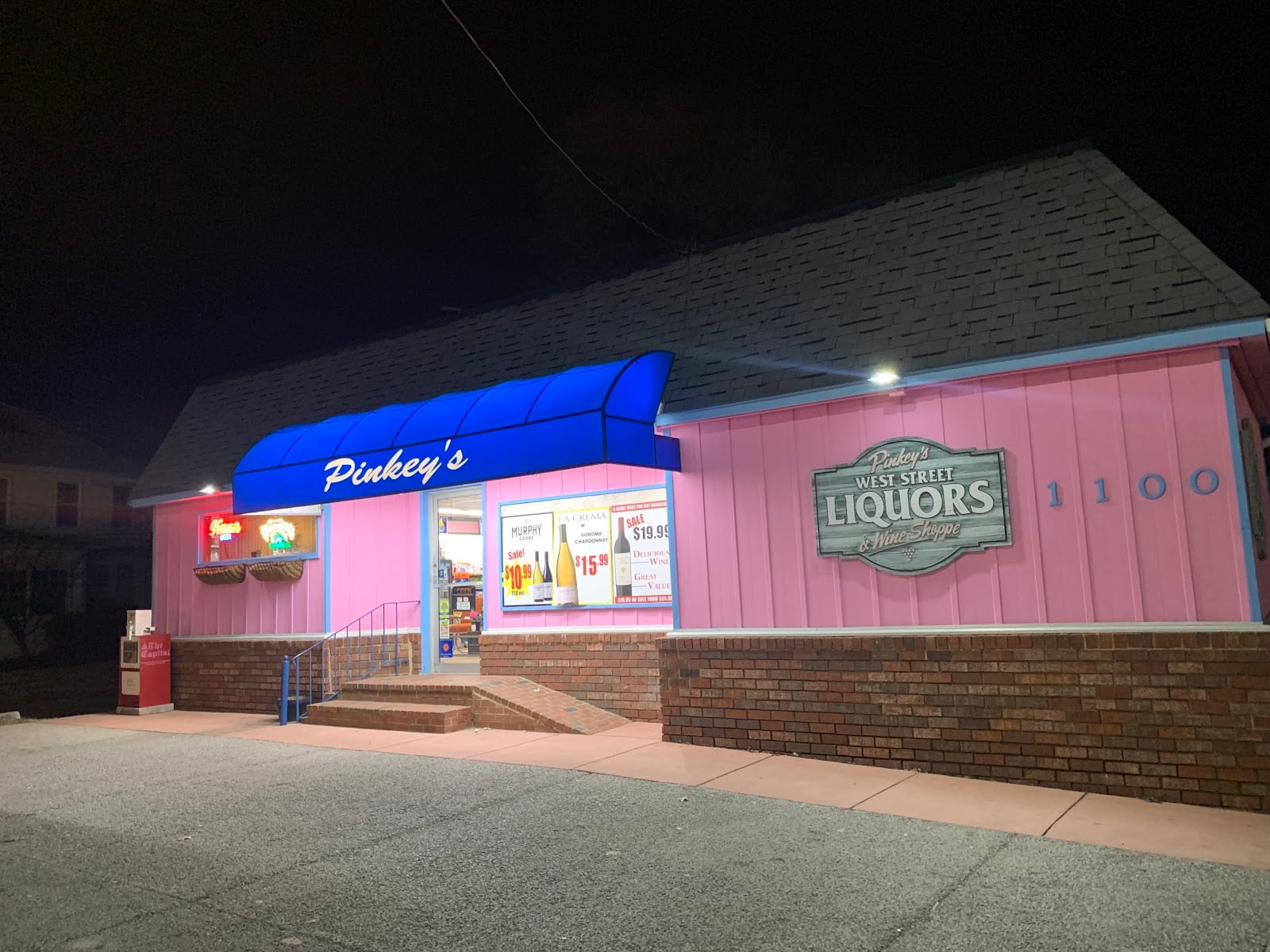 Pinkey's West Street Liquors, photo 2