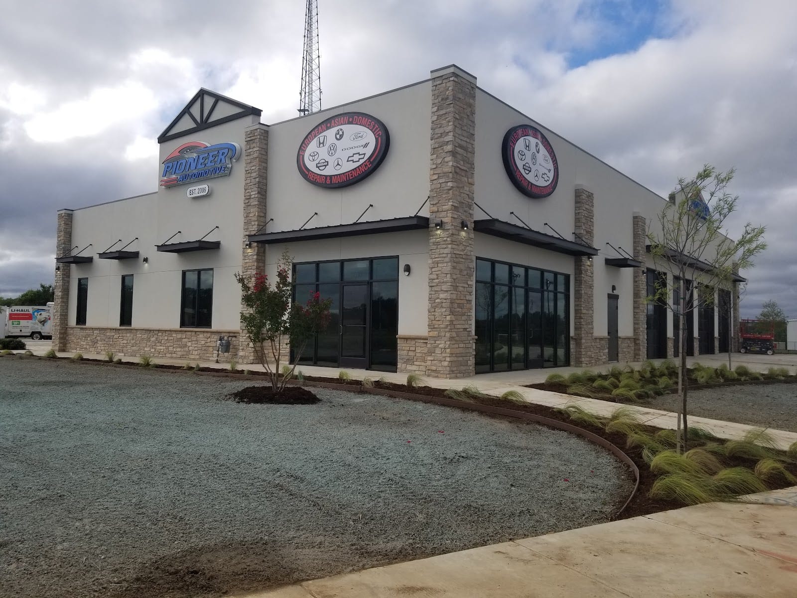 Pioneer Automotive, photo 2
