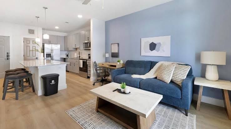 Landing Stylish 1BD Gym - Two-Bedroom Apartment, photo 3