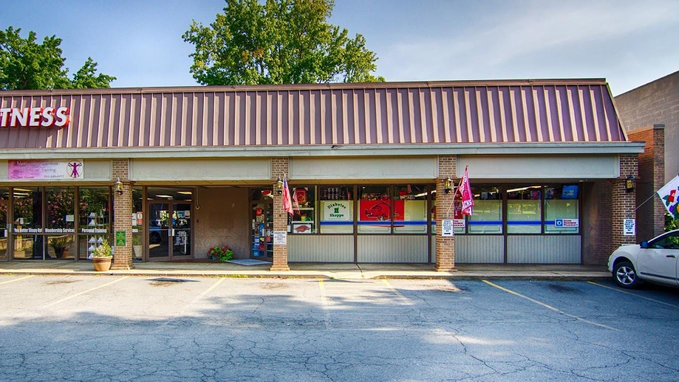 Smith's Country Club Drug Store, photo 2