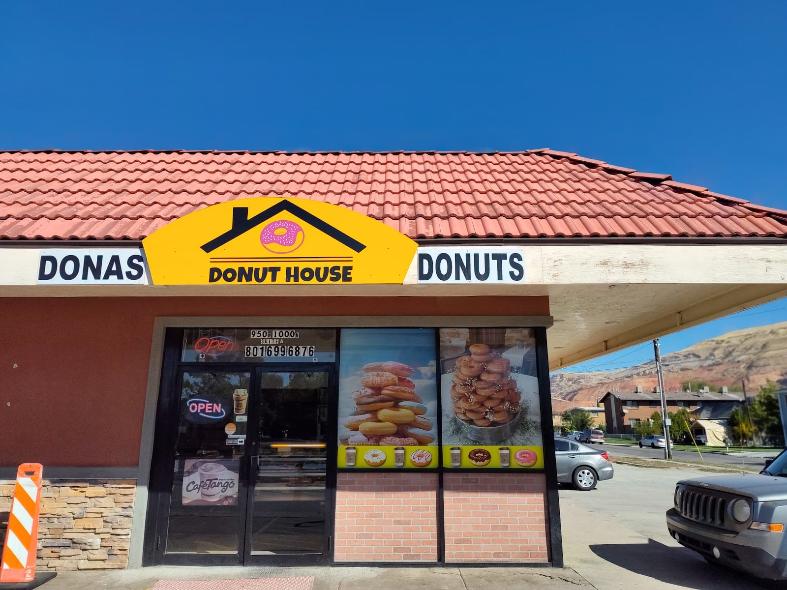 Donut House