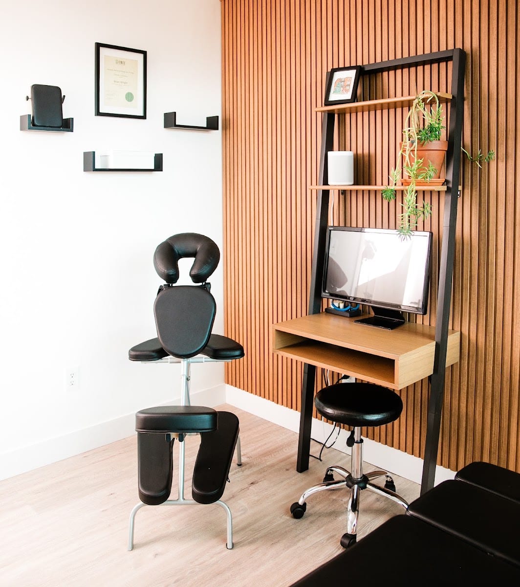 Dr. Alex Ritza - Yorkville Corrective Chiropractor, photo 4