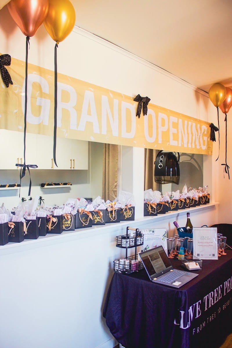 Embrace Beauty Lounge