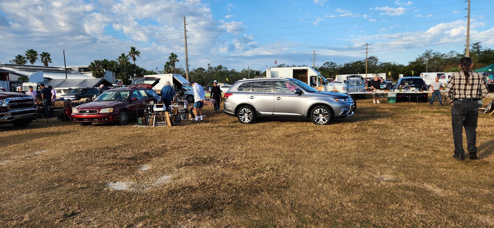 Swap-Meet, photo 3