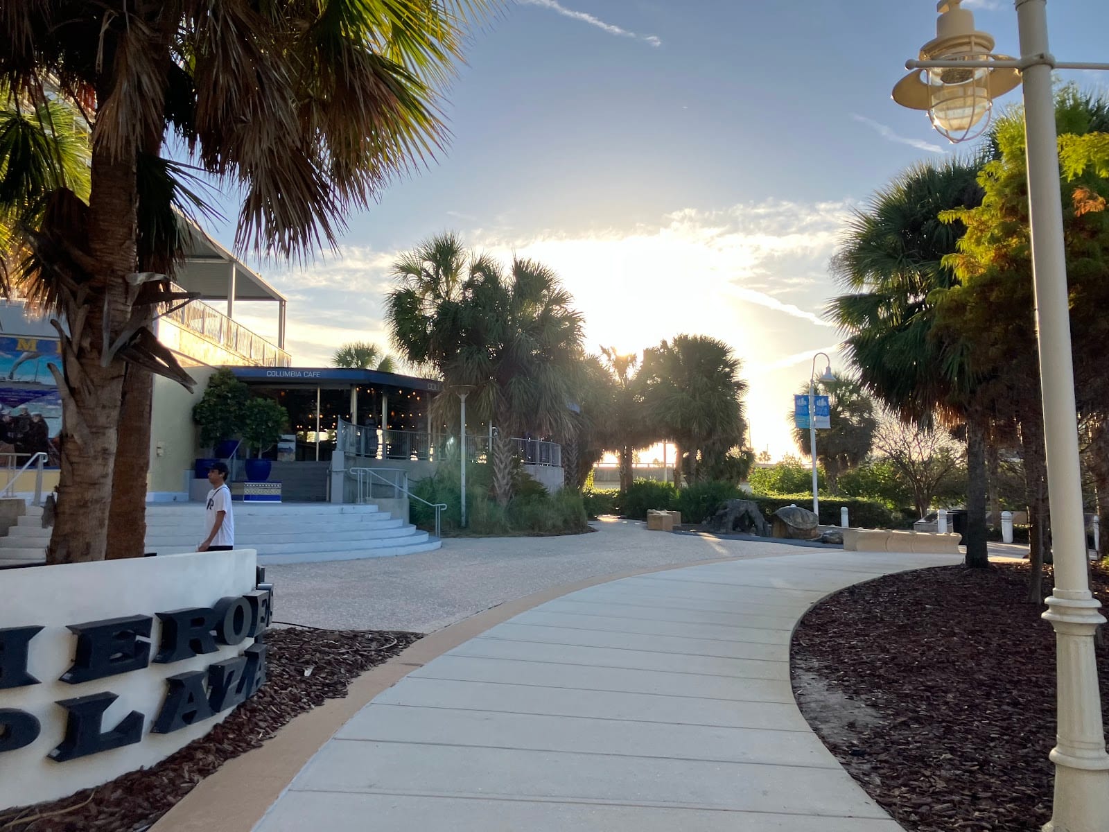 Tampa Riverwalk East End, photo 3