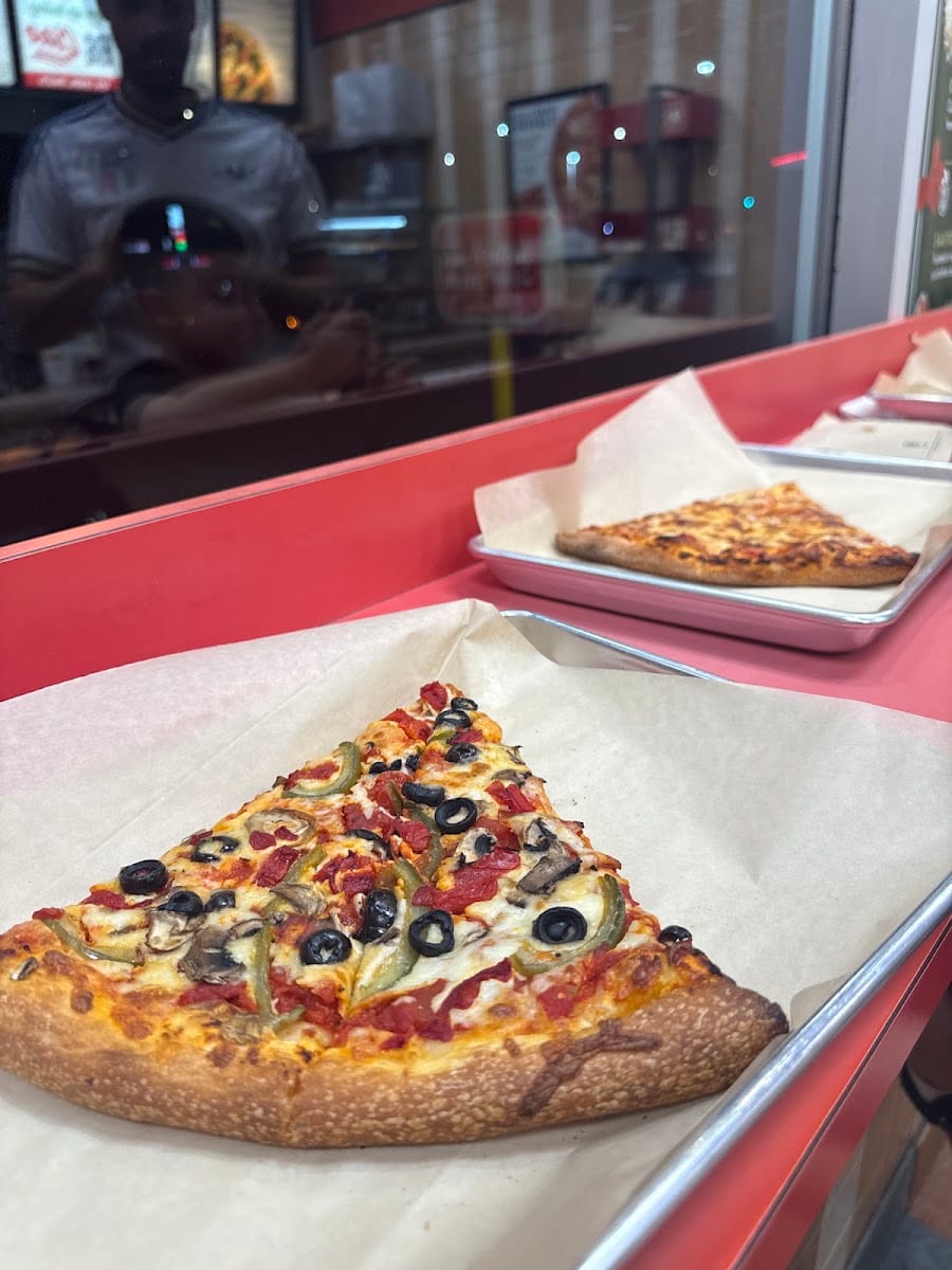 Pizza Nova