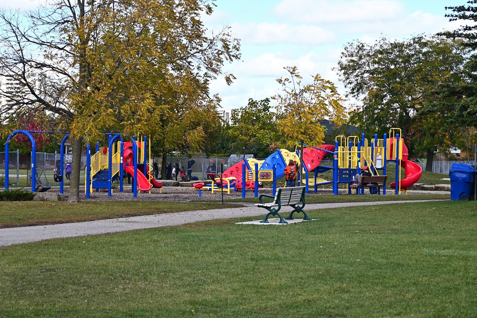 Spenvalley Park, photo 3