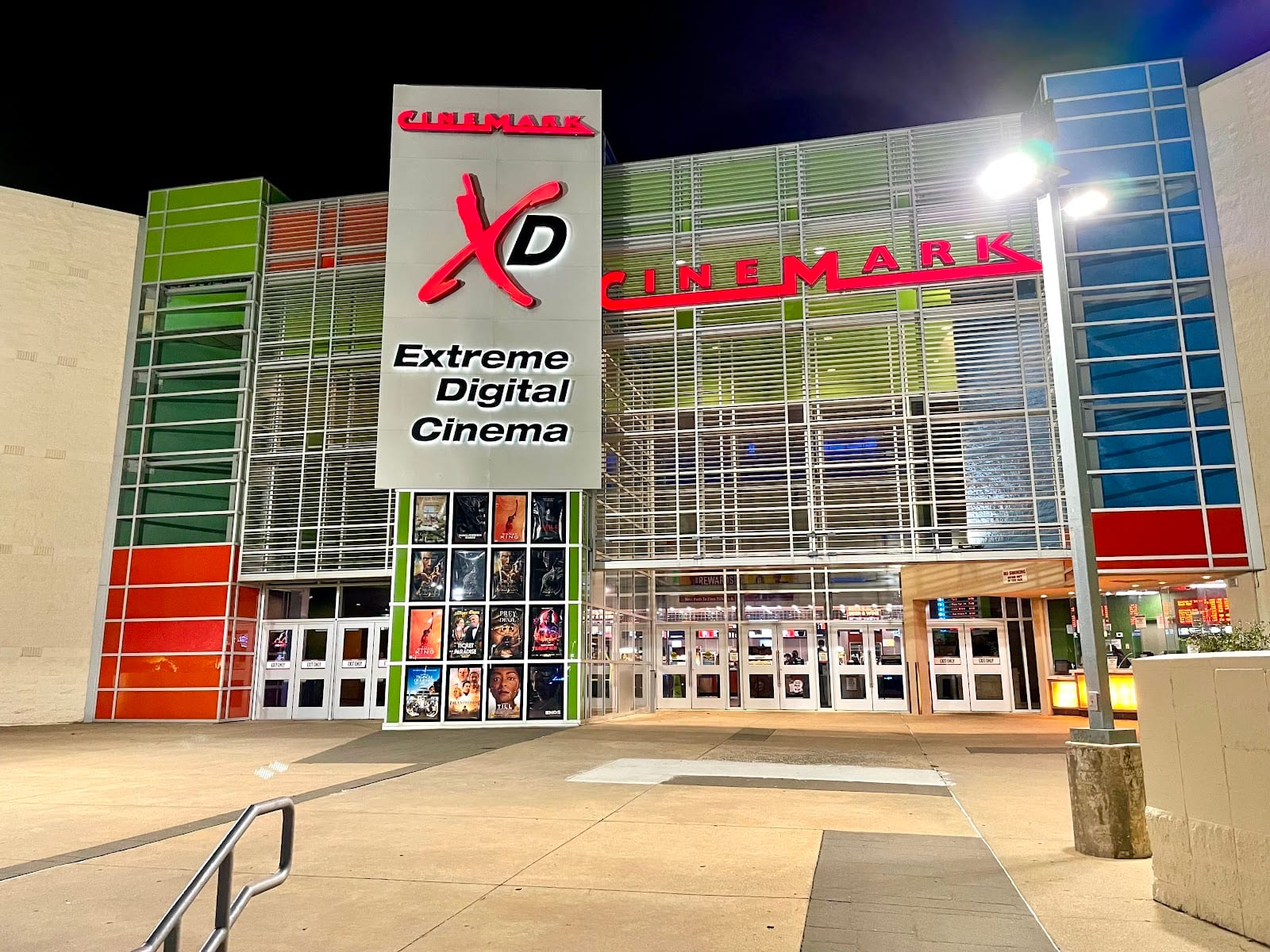 Cinemark Colonel Glenn and XD, photo 2