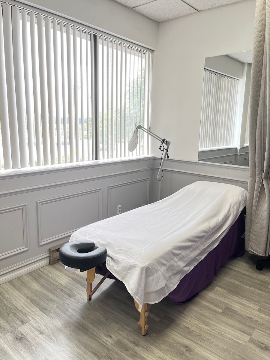 Osteopath and Acupuncture Clinic