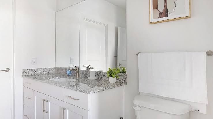 Landing | Incredible 1BD, Pool, Gym