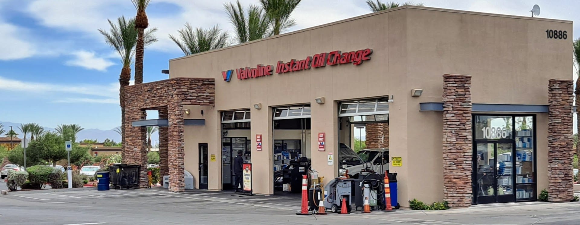 Valvoline Instant Oil Change, photo 4
