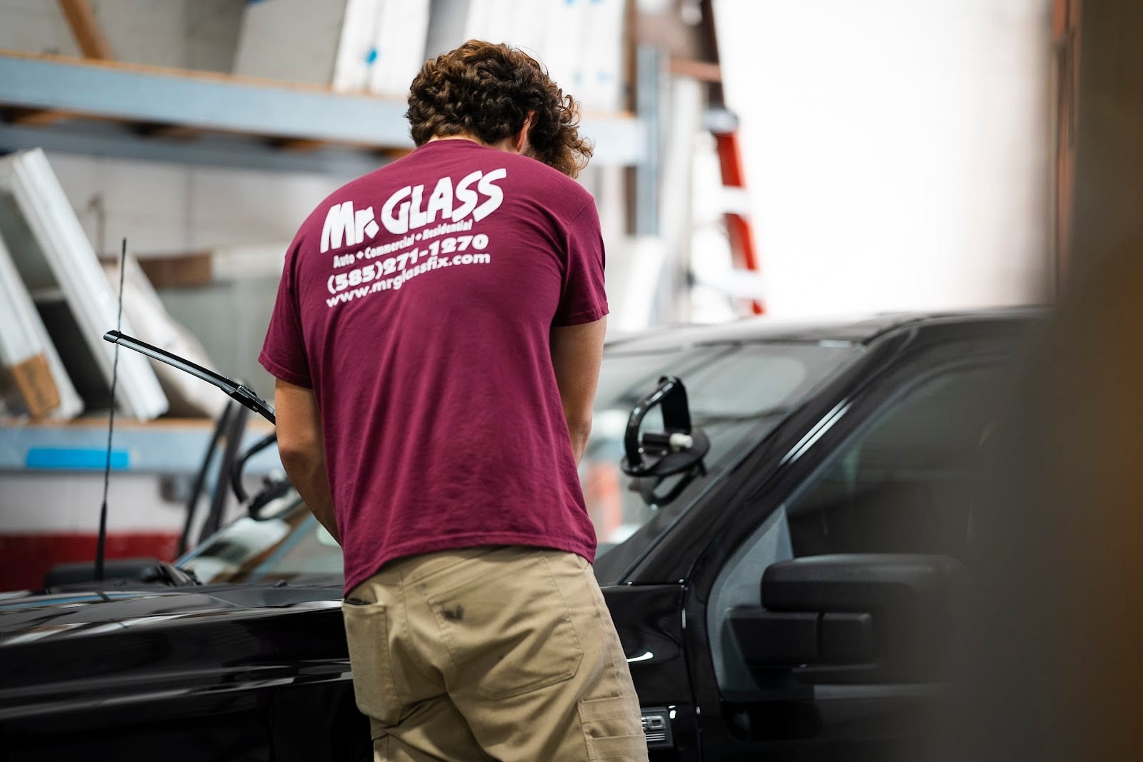 Mr. Glass, photo 4