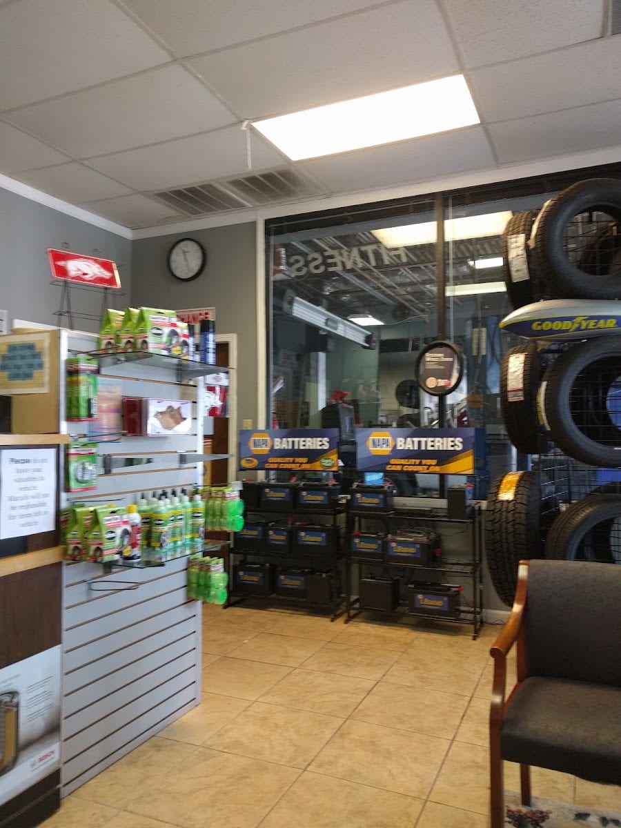 Macuil Auto - Tire & Service Center, photo 3