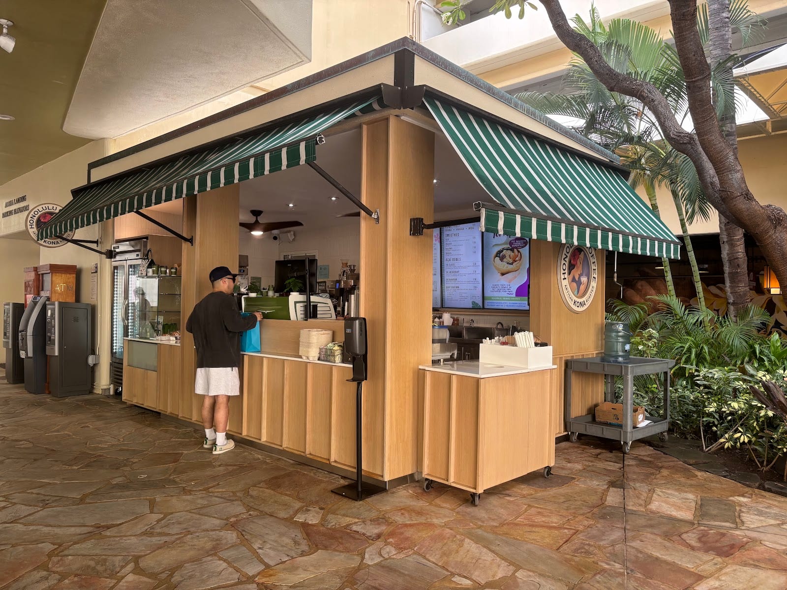 Honolulu Coffee: Artisan Kona Roasters