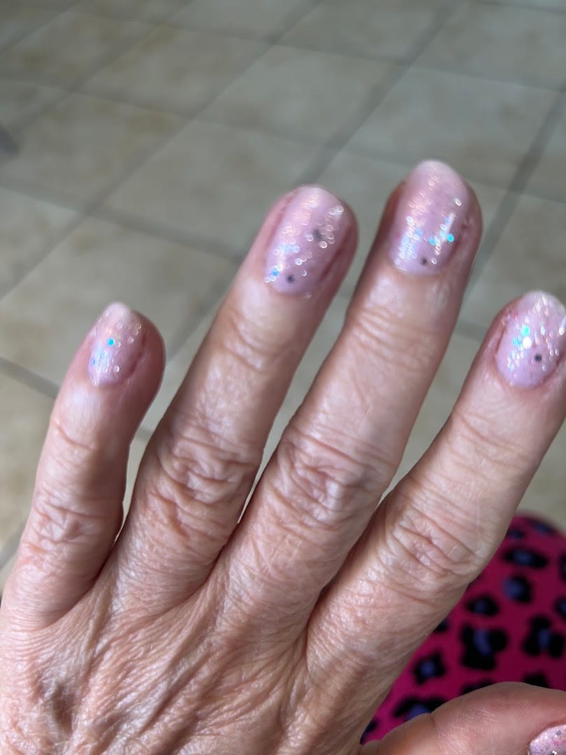 Desert Nails, photo 4