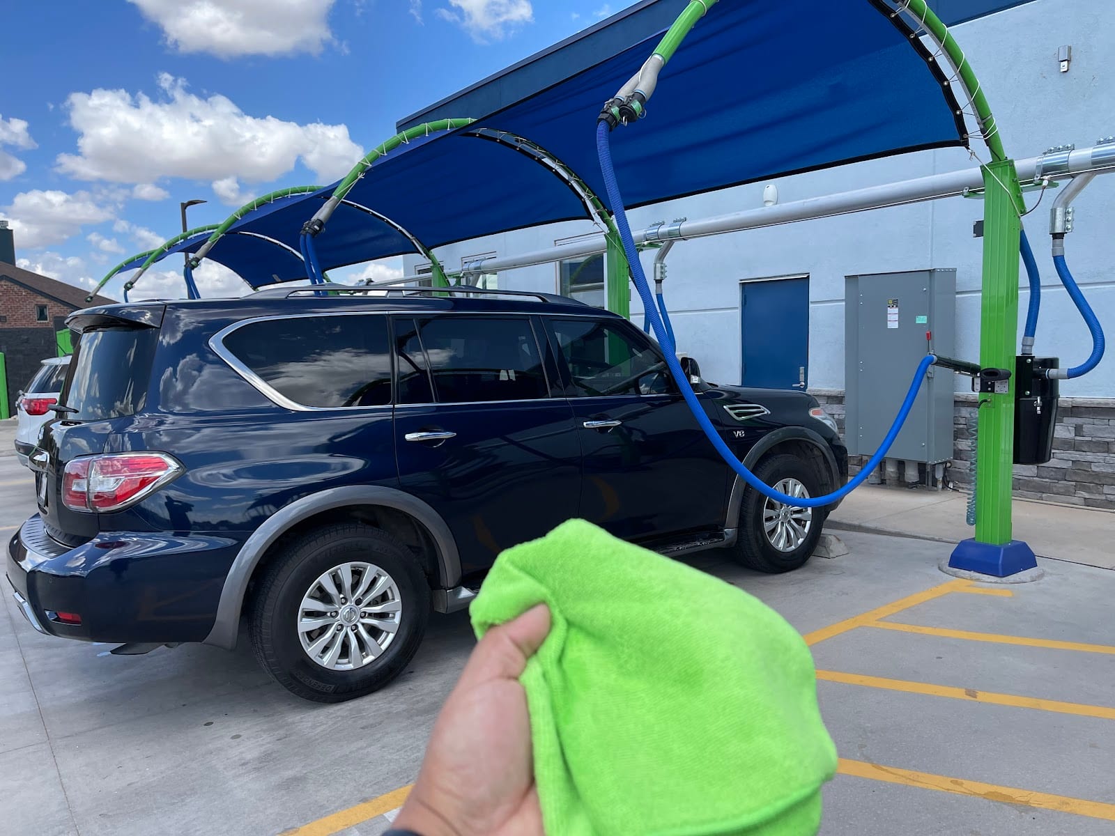 Lonestar Suds Express Car Wash, photo 2