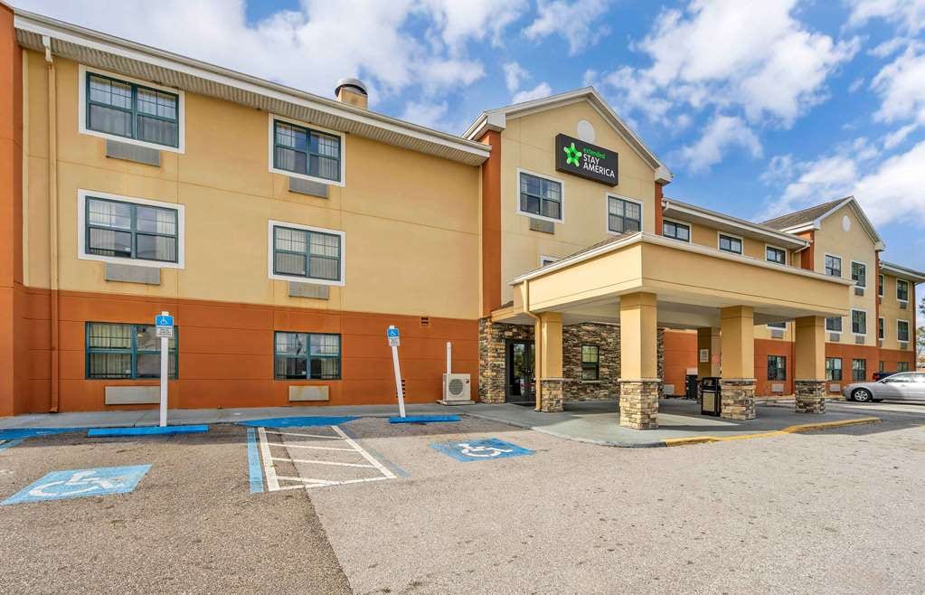 Hampton Inn & Suites Tampa-North, photo 3