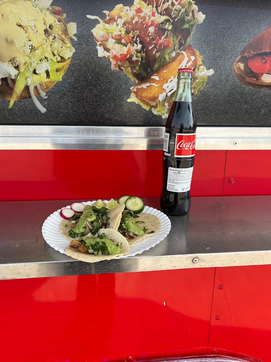 Leyva’s Food Stand, photo 2