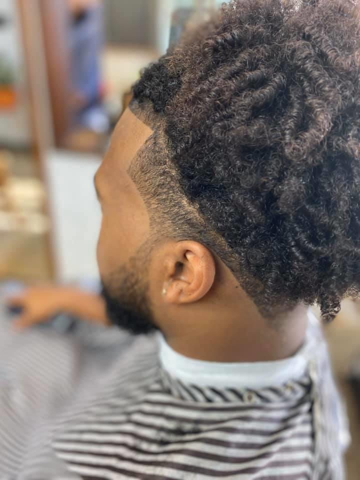 Arnell’s Legacy Barbering and Hairstyling