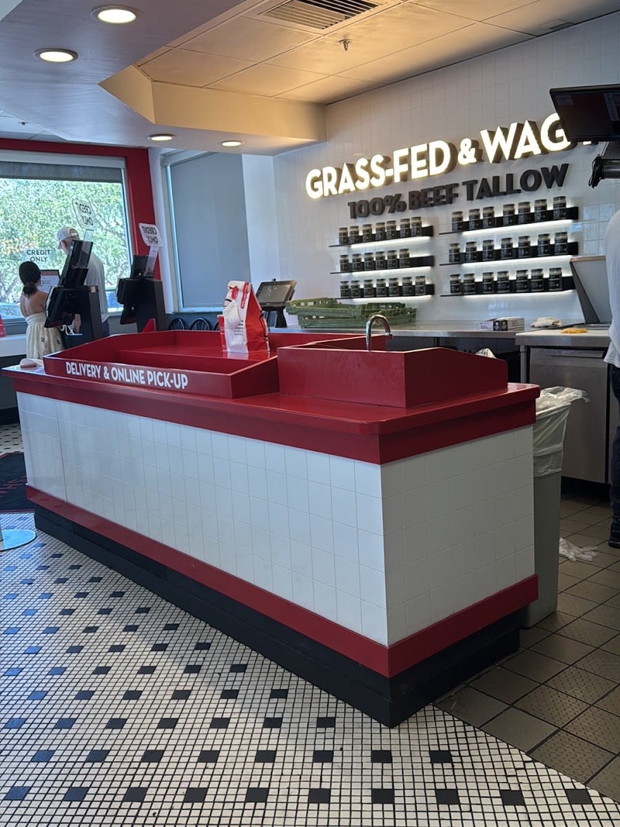 Steak 'n Shake, photo 2