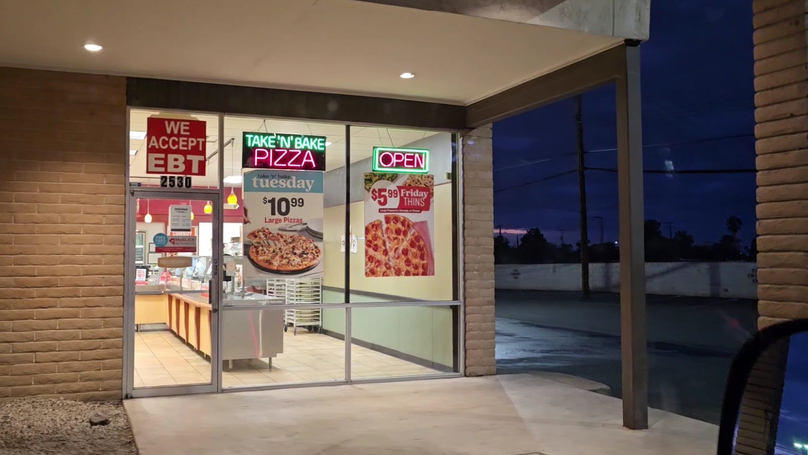 Papa Murphy's | Take 'N' Bake Pizza, photo 2