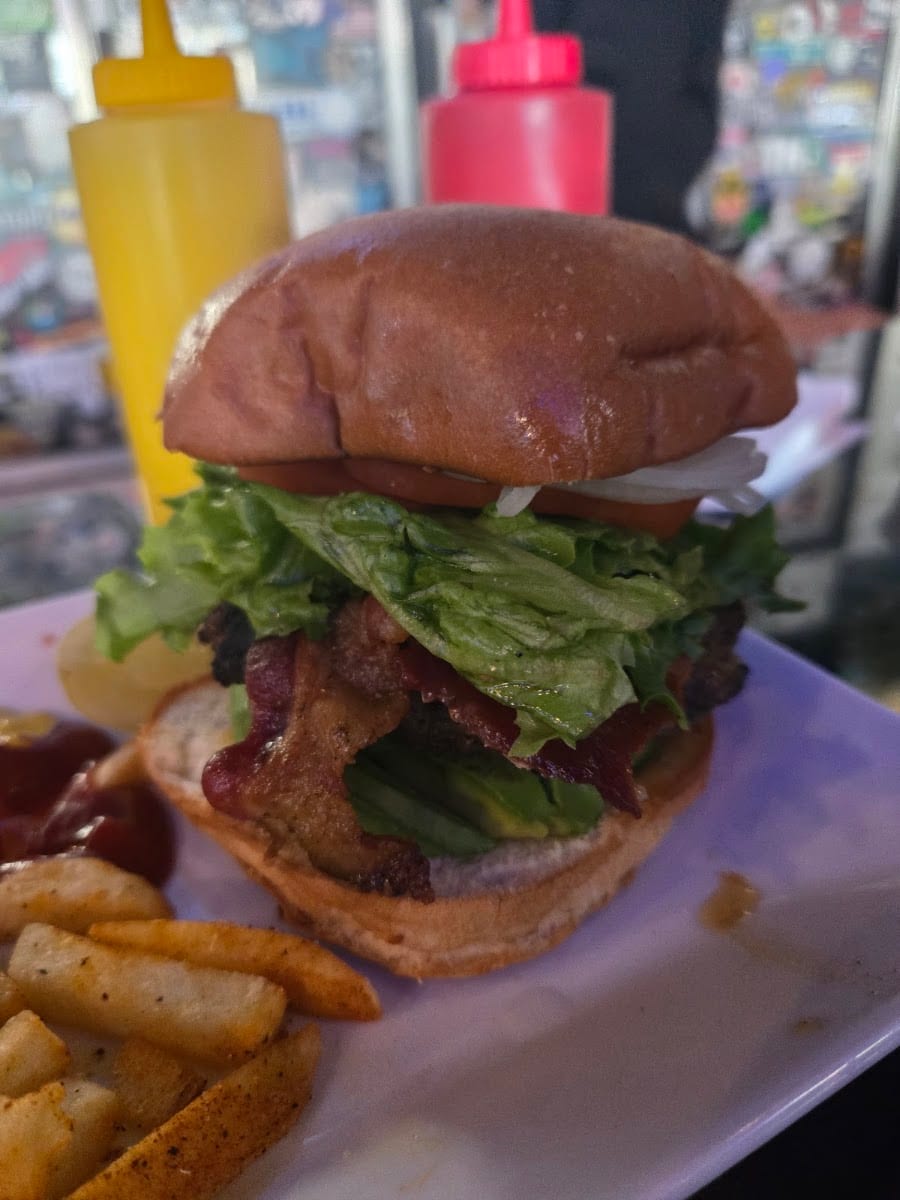Mulligans, photo 4