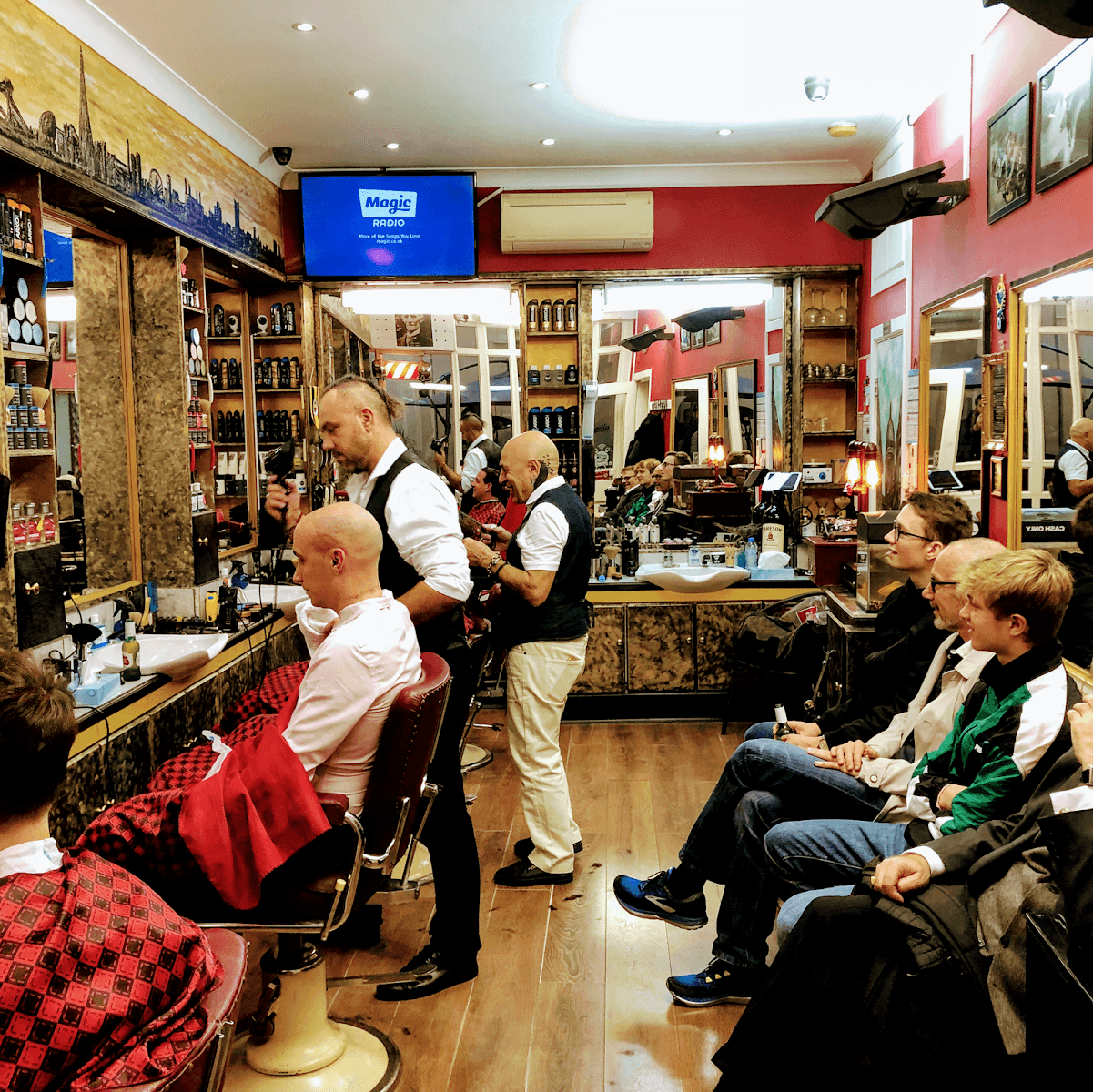 Khops Gentleman's Barbers and Hairdresser, photo 3