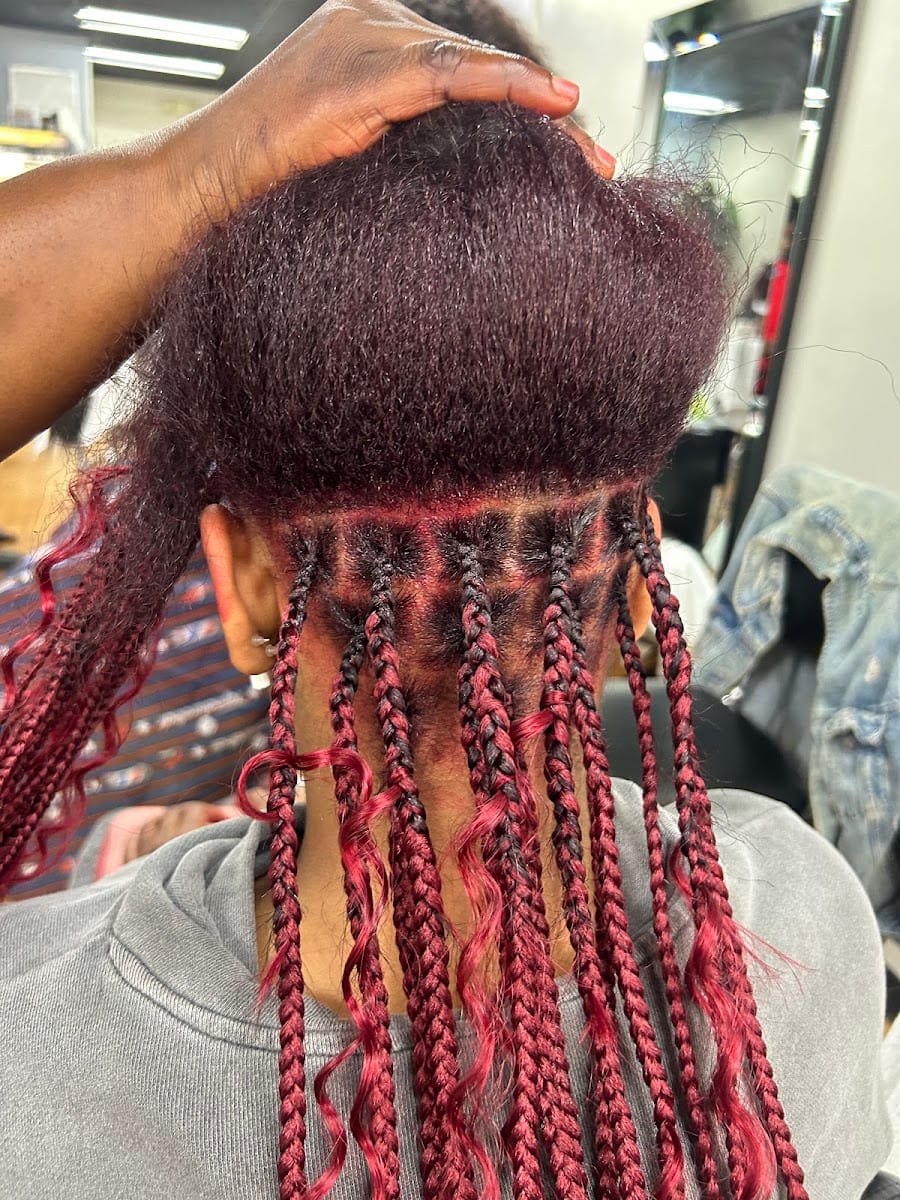 Matou Hair Braiding, photo 3