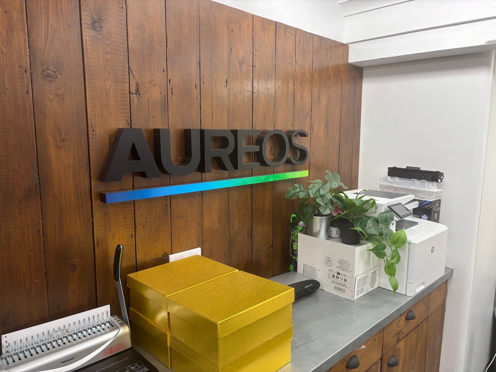 Aureos