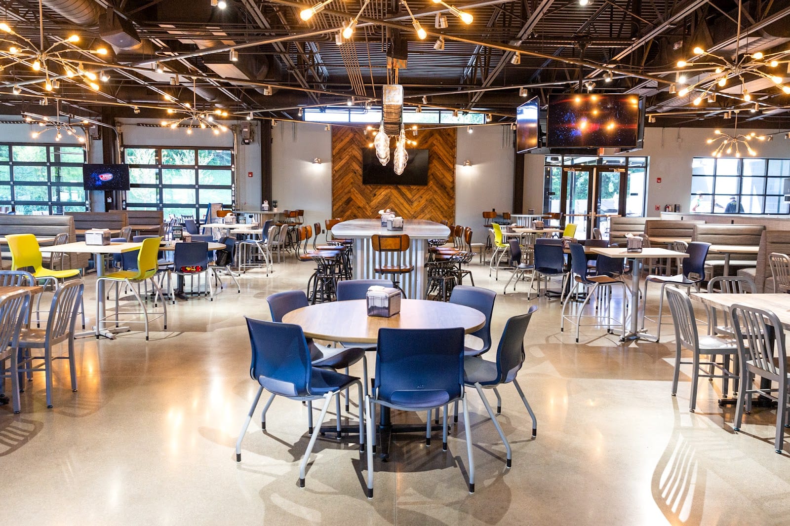 West Business Interiors