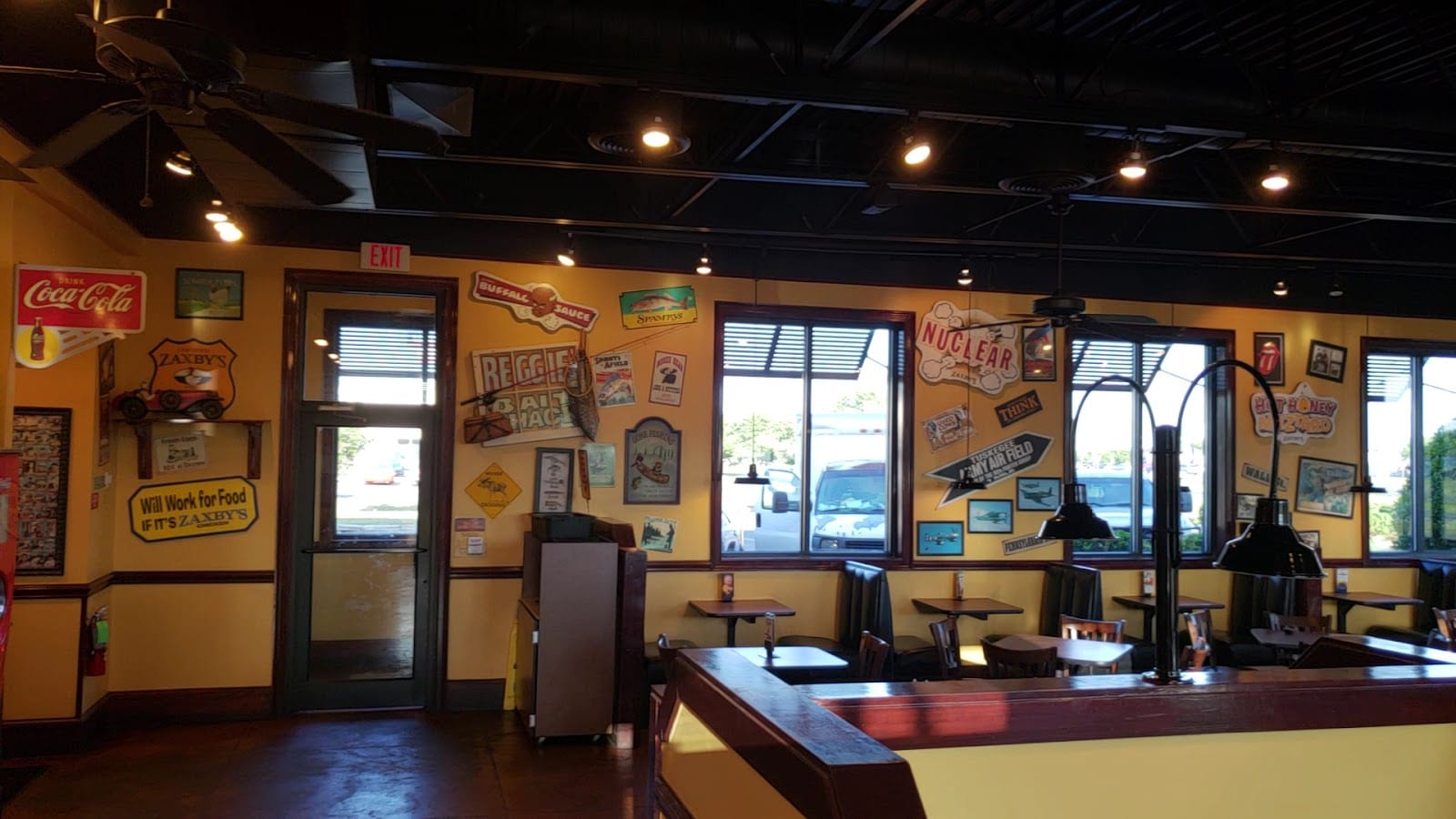 Zaxbys Chicken Fingers & Buffalo Wings, photo 3