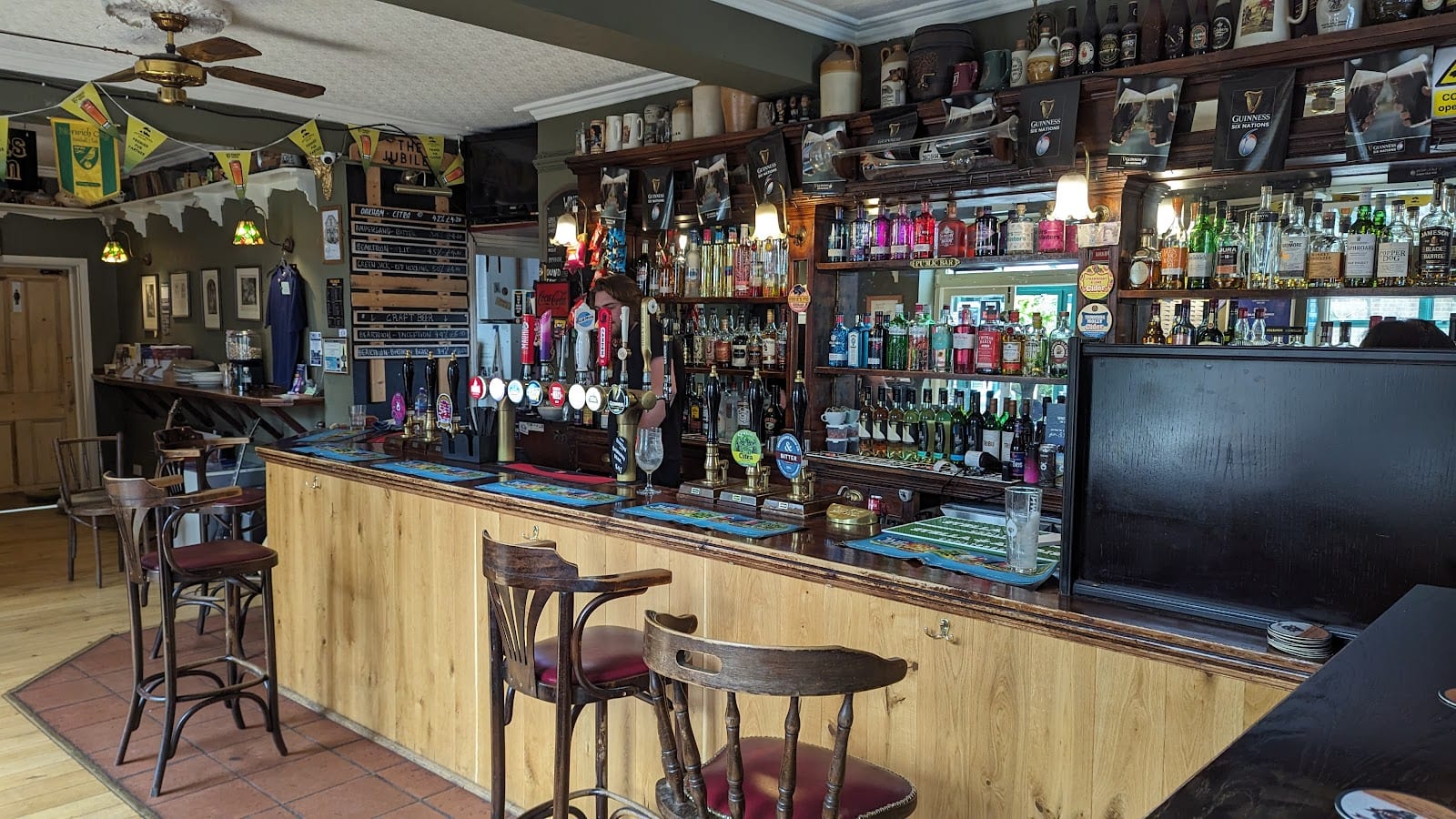 The Jubilee, photo 3