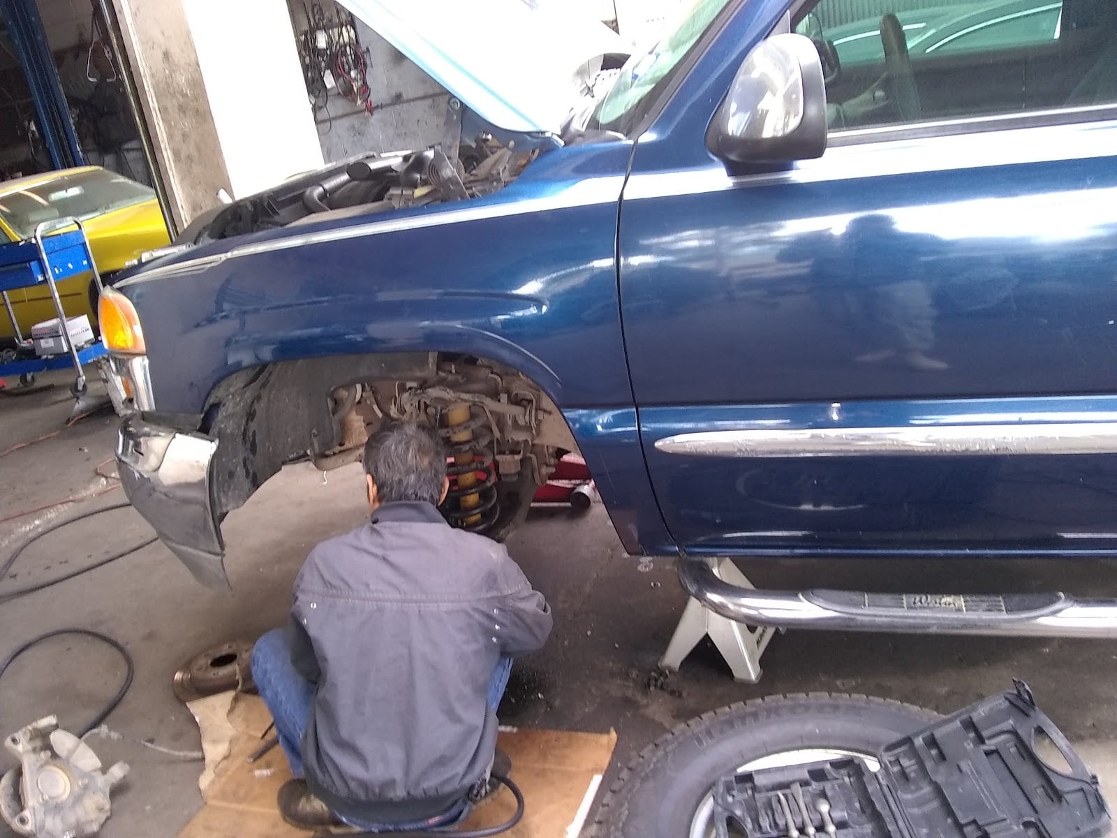 J.S Mechanics & Tire Service