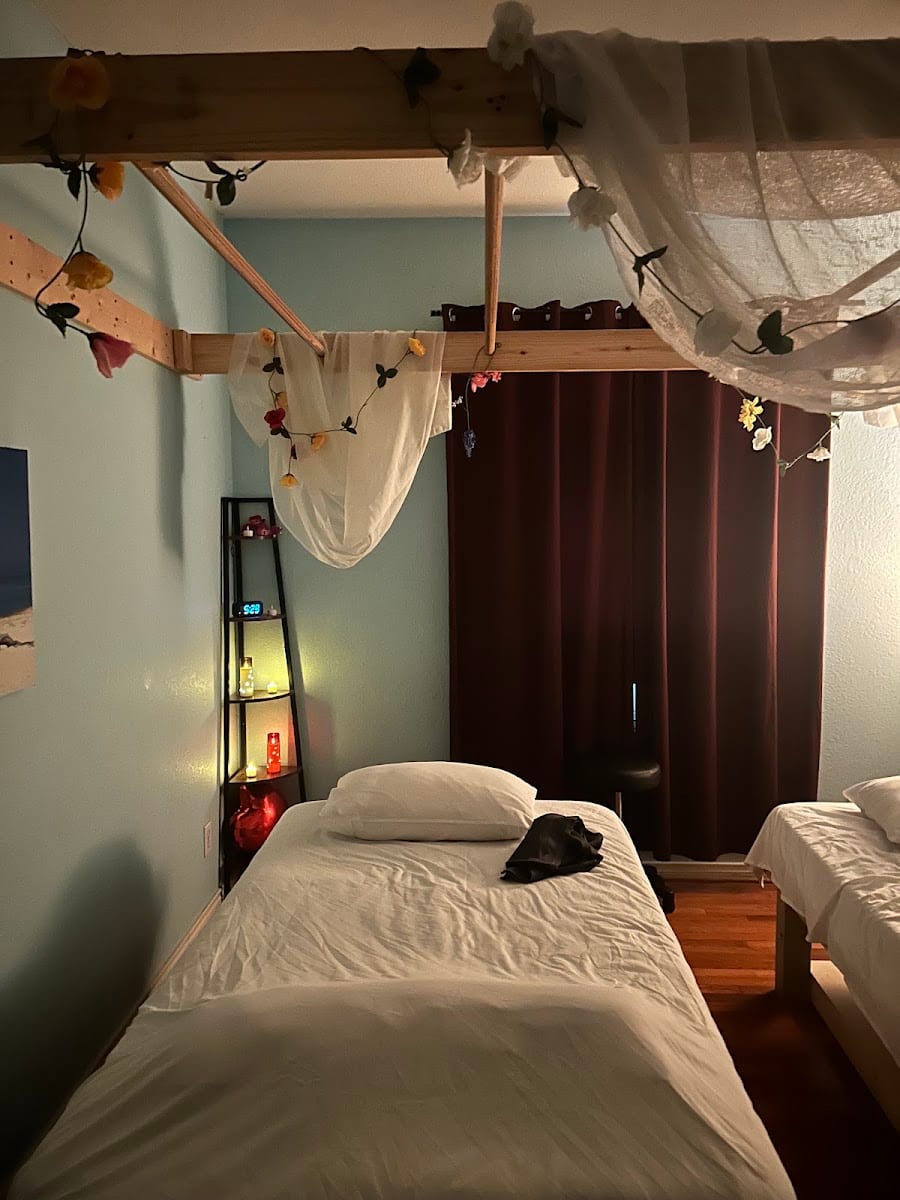 Sala Thai Massage and Spa River Oaks