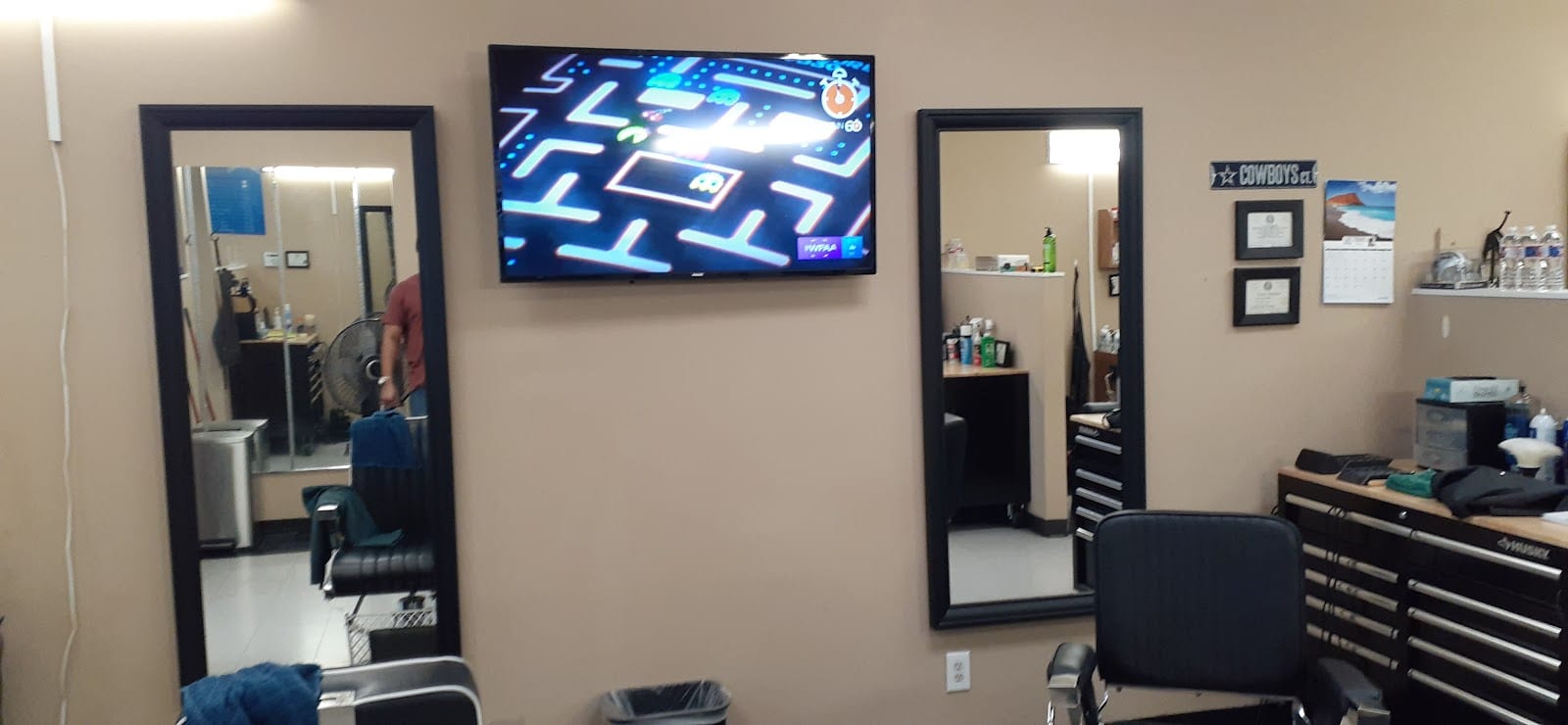 Ray's Barber and Beauty, photo 3