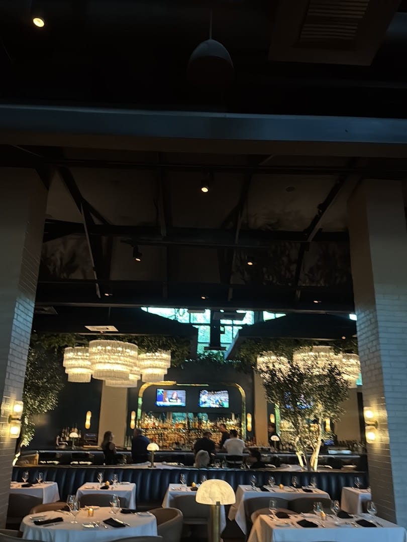 Harlo Steakhouse & Bar, photo 3